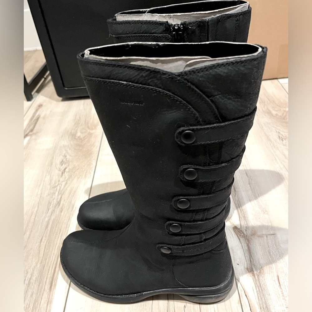 Merrell Black Buttoned Winter Boots